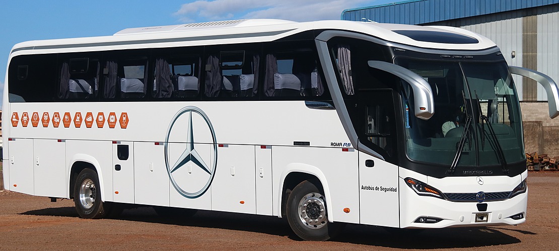 Mercedes-Benz apresenta novo modelo para o “Caminho da Escola”